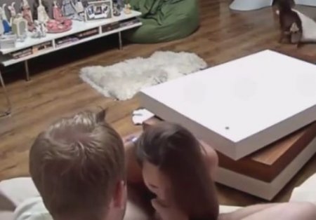 Частное интим видео секс досуга девушки с парнем под русское радио